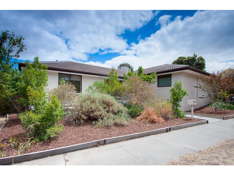 2 Buvelot Place, Sunbury VIC 3429