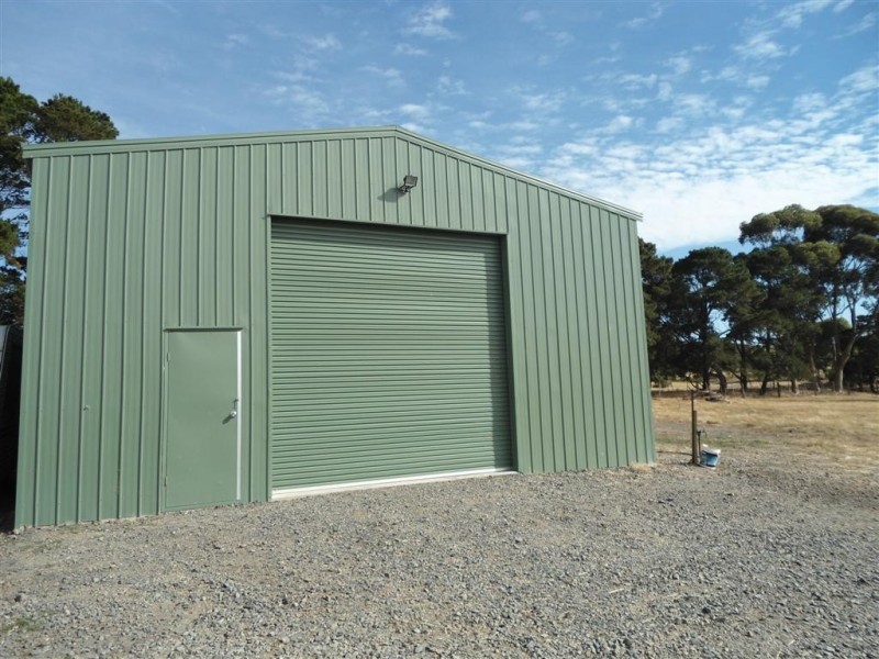 11-15 Napier Street, Sunbury VIC 3429