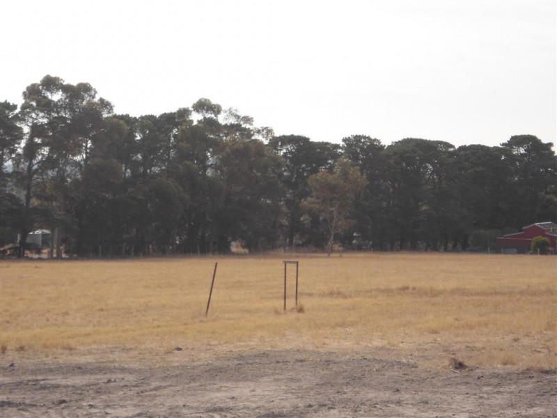 11-15 Napier Street, Sunbury VIC 3429