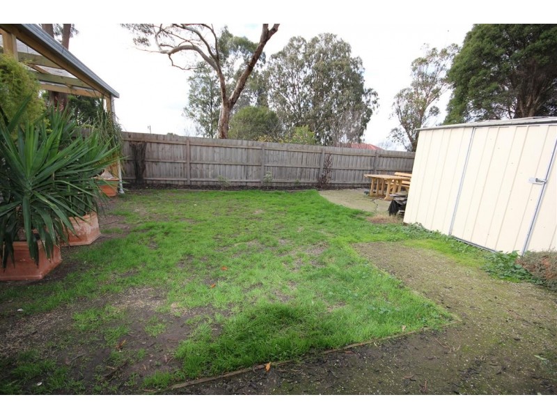 3 Melba Avenue, Sunbury VIC 3429
