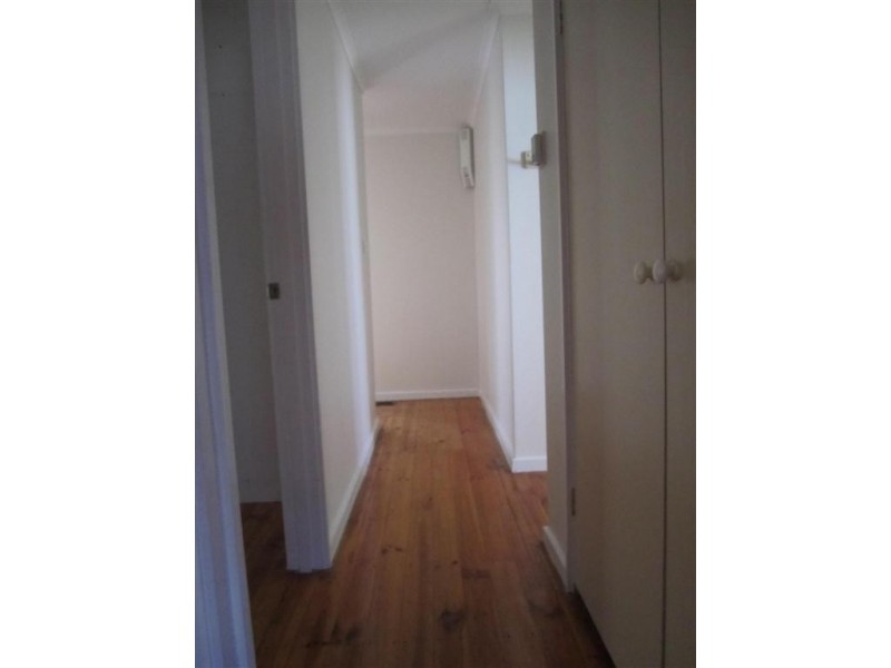 2 DRYSDALE STREET, Sunbury VIC 3429