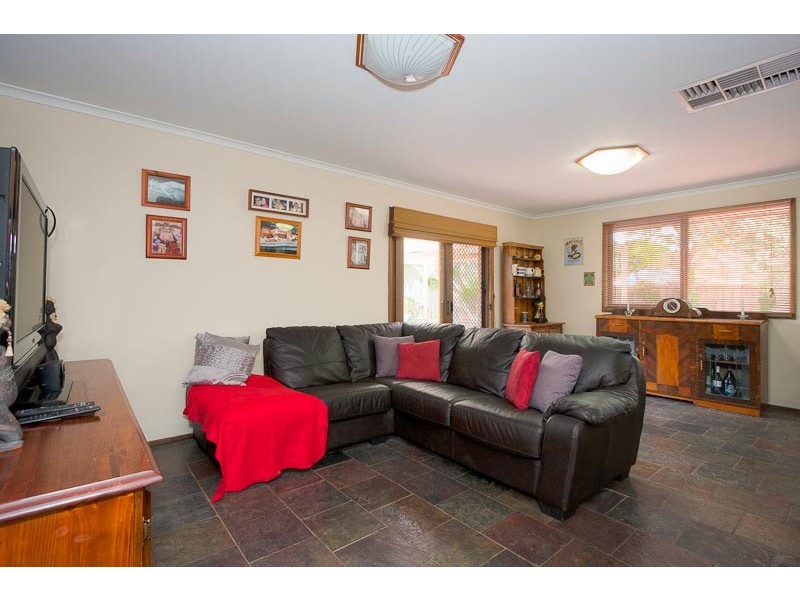 4 Gorton Court, Sunbury VIC 3429
