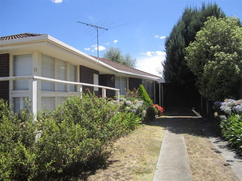 13 COUNIHAN STREET, Sunbury VIC 3429