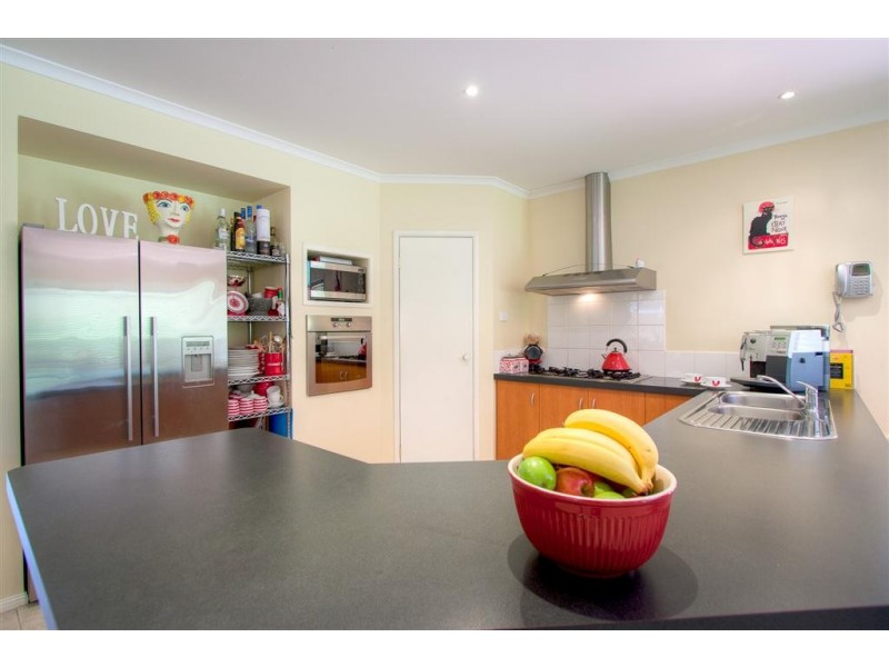 36 THE AVENUE, Sunbury VIC 3429