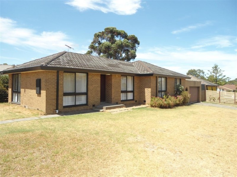 2 HUGHES COURT, Sunbury VIC 3429