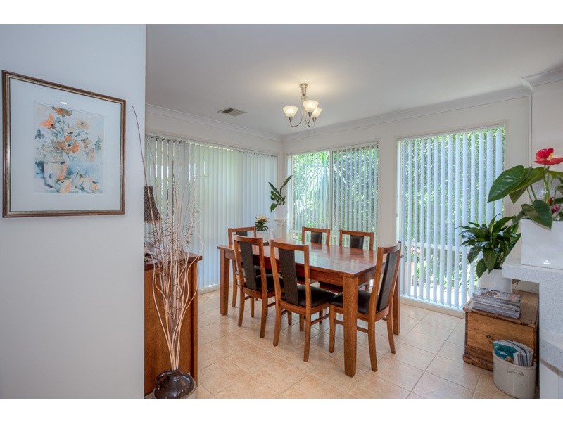 17 Semillon Crt, Sunbury VIC 3429