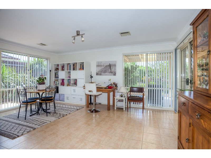 17 Semillon Crt, Sunbury VIC 3429