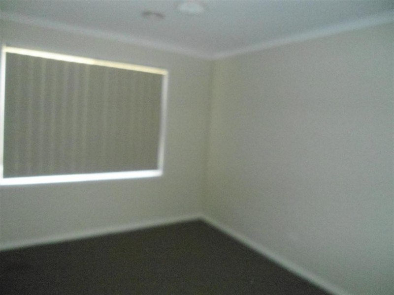 3 HIGGS CIRCUIT, Sunbury VIC 3429