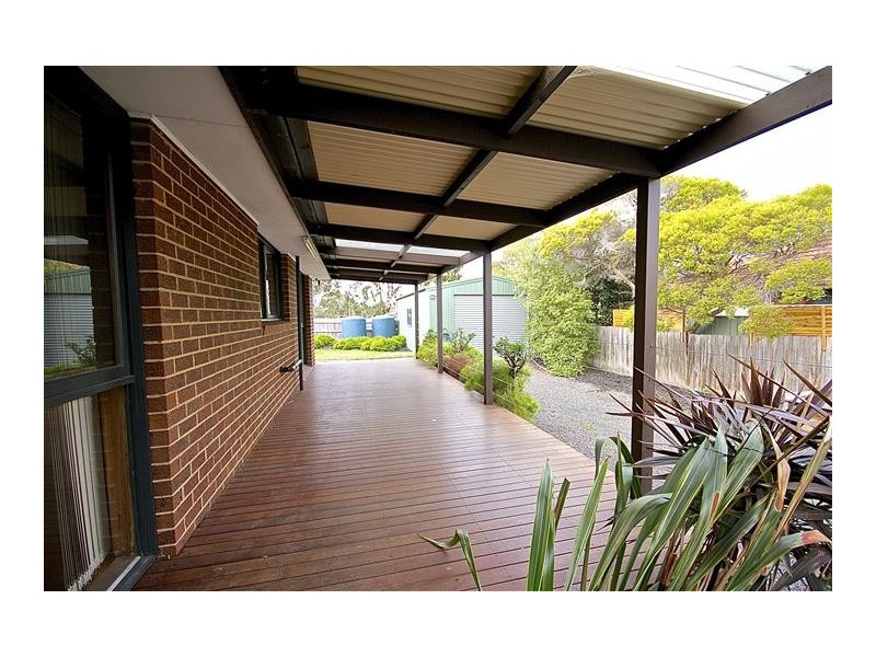 22 Ervine Close, Sunbury VIC 3429