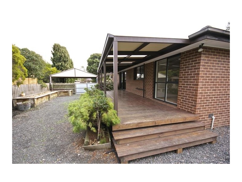 22 Ervine Close, Sunbury VIC 3429