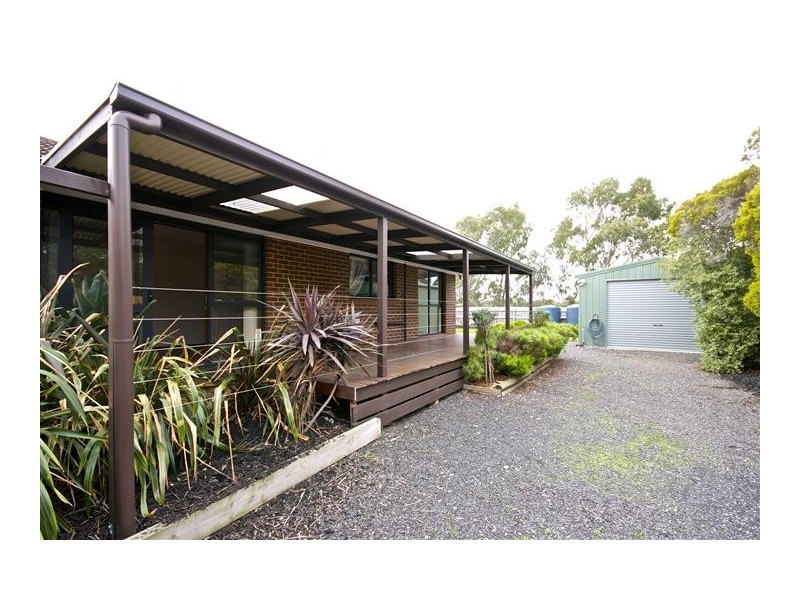 22 Ervine Close, Sunbury VIC 3429