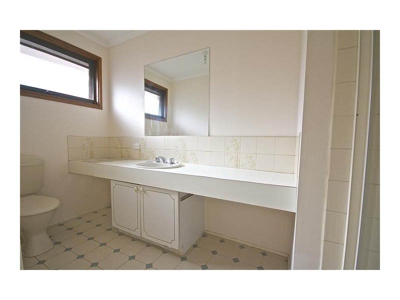 22 Ervine Close, Sunbury VIC 3429