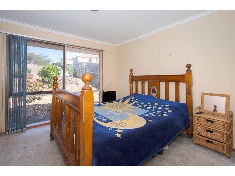 25 Dyson Drive, Sunbury VIC 3429