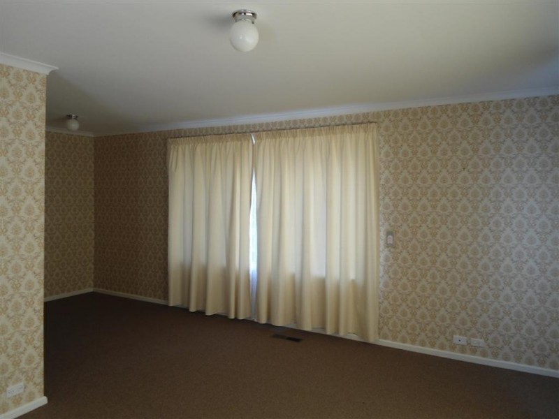 89 GAP ROAD, Sunbury VIC 3429