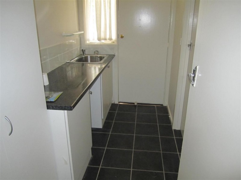 12 FADDEN GROVE, Sunbury VIC 3429