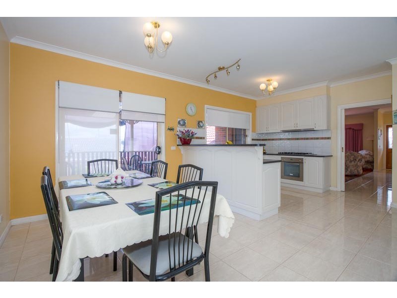 56 Watersprite Boulevard, Sunbury VIC 3429