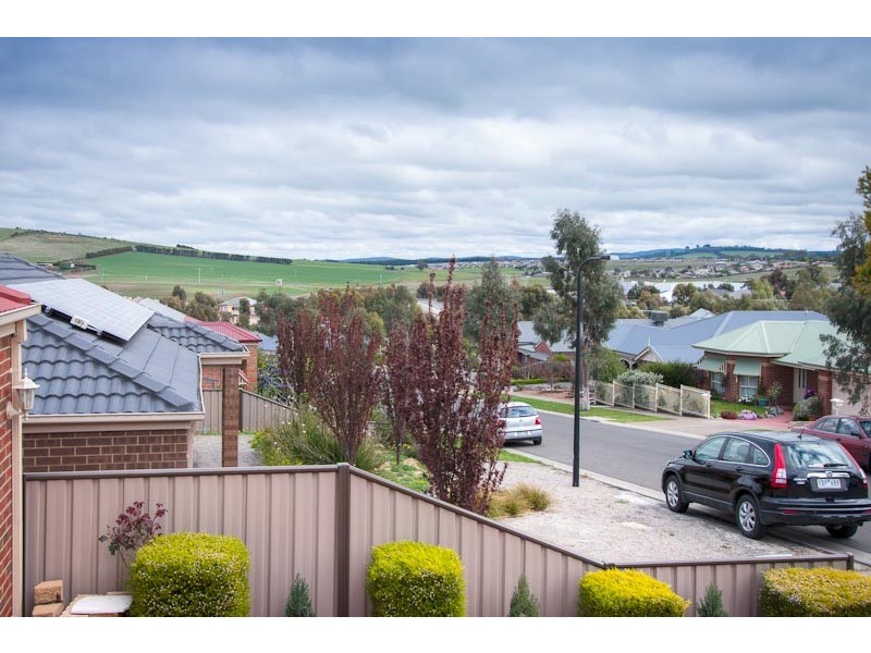 56 Watersprite Boulevard, Sunbury VIC 3429