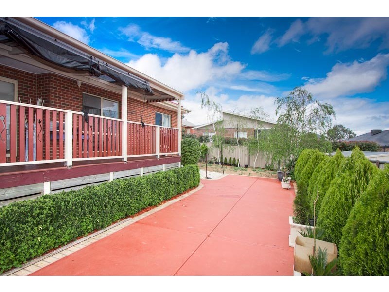 56 Watersprite Boulevard, Sunbury VIC 3429