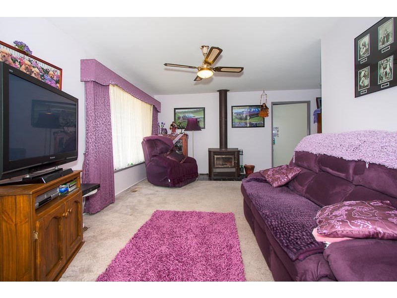28 Ruthven Street, Sunbury VIC 3429