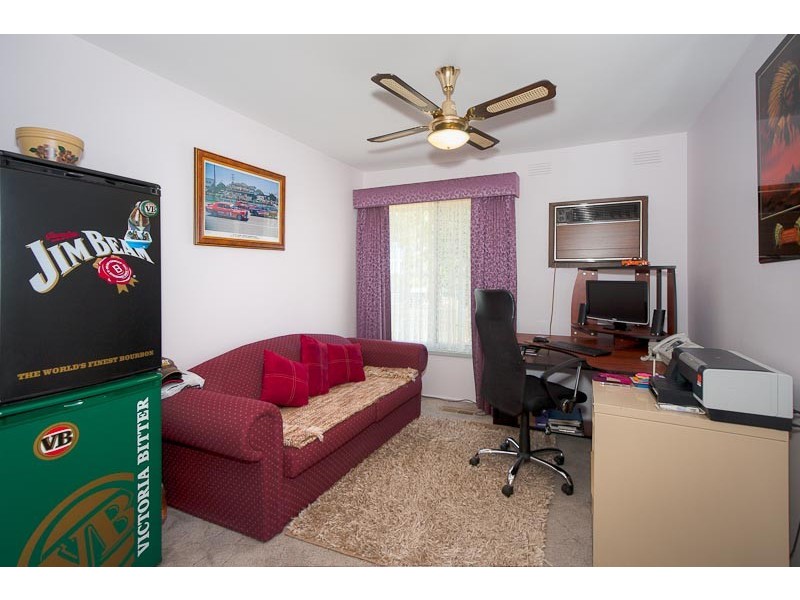 28 Ruthven Street, Sunbury VIC 3429