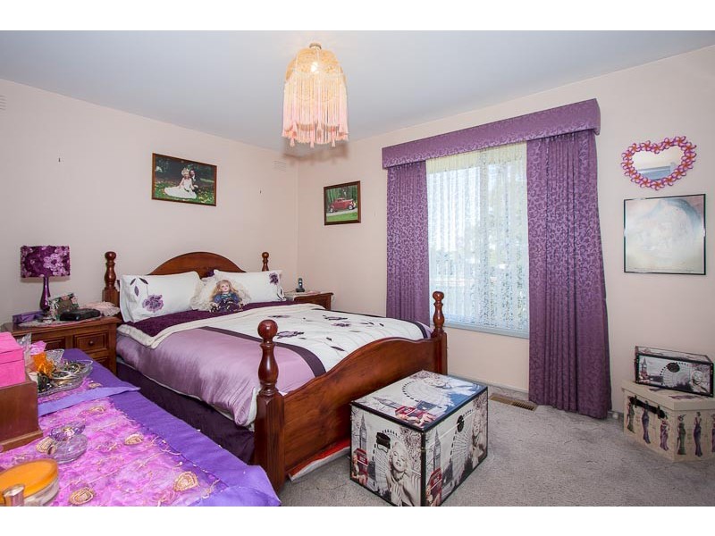 28 Ruthven Street, Sunbury VIC 3429