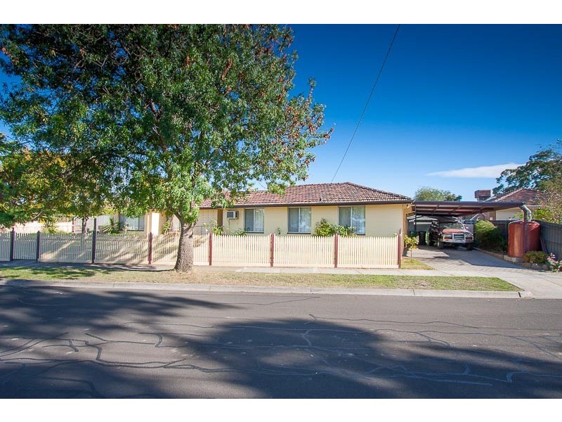 28 Ruthven Street, Sunbury VIC 3429