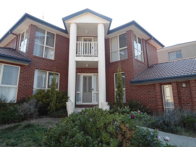 17 POSSUMTAIL RUN, Sunbury VIC 3429