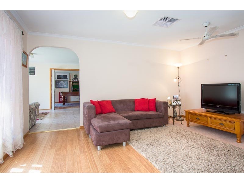 12 Baradine Court, Sunbury VIC 3429