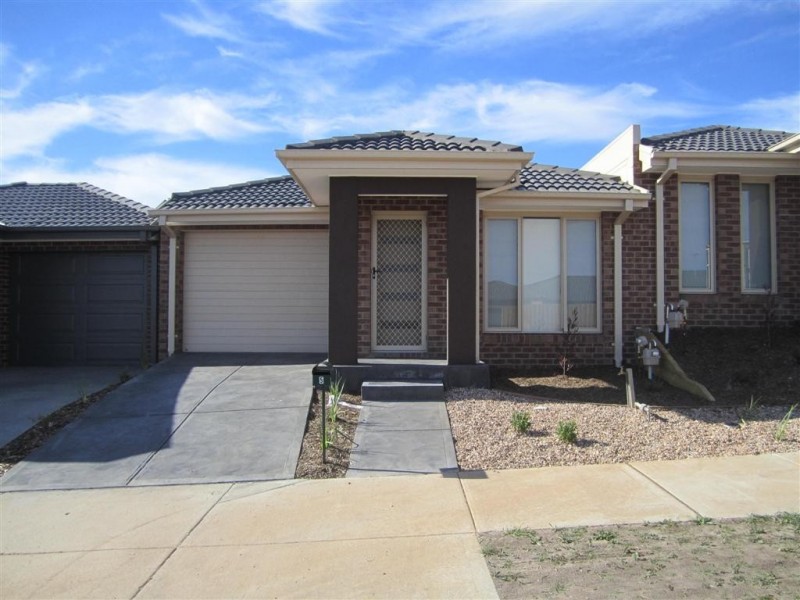 5 BONNOR STREET, Sunbury VIC 3429