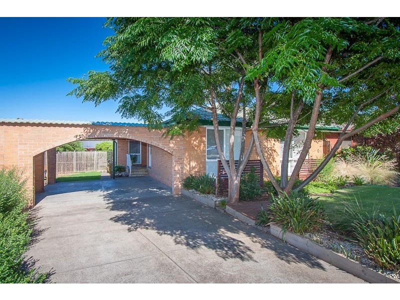 1 Stewarts Lane, Sunbury VIC 3429