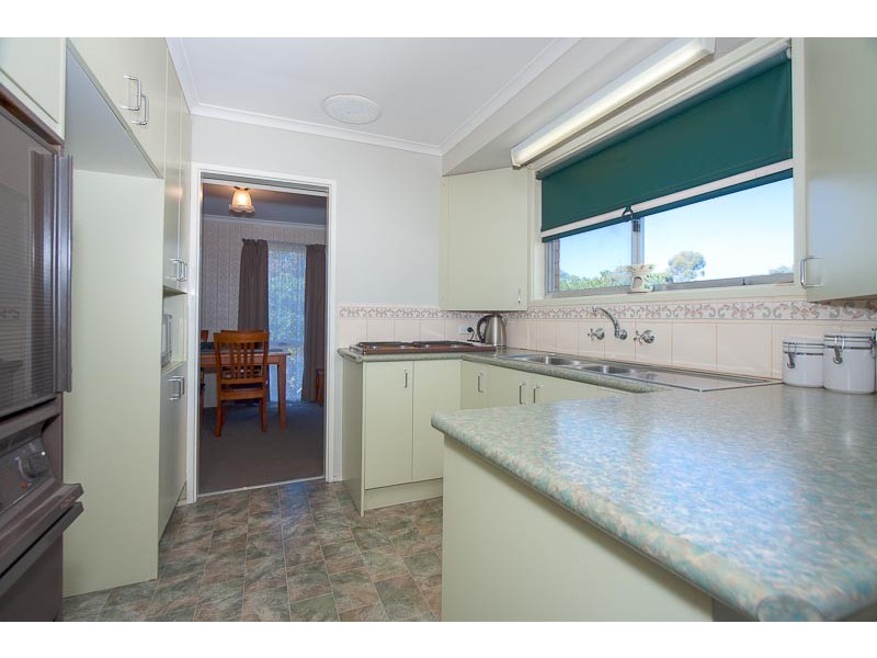 1 Stewarts Lane, Sunbury VIC 3429