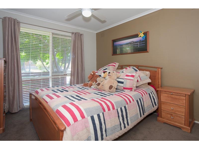 1 Stewarts Lane, Sunbury VIC 3429