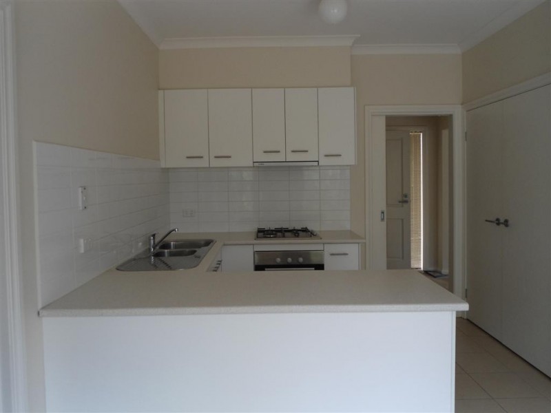 1/84 LIGAR STREET, Sunbury VIC 3429