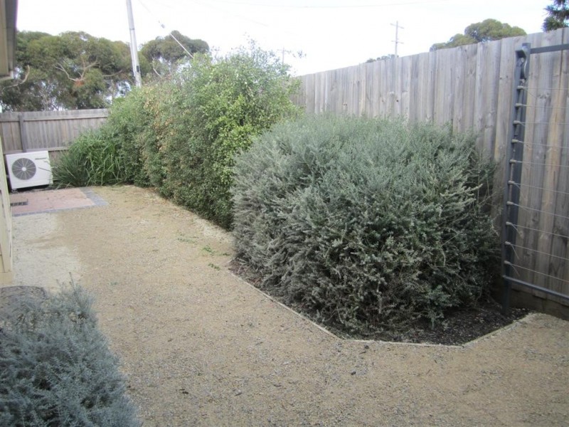 1/84 LIGAR STREET, Sunbury VIC 3429