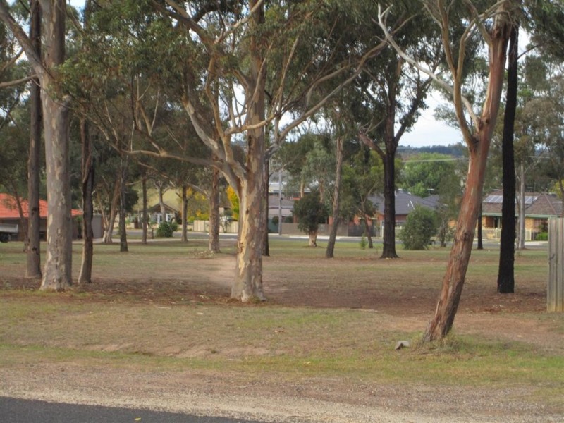 1/84 LIGAR STREET, Sunbury VIC 3429