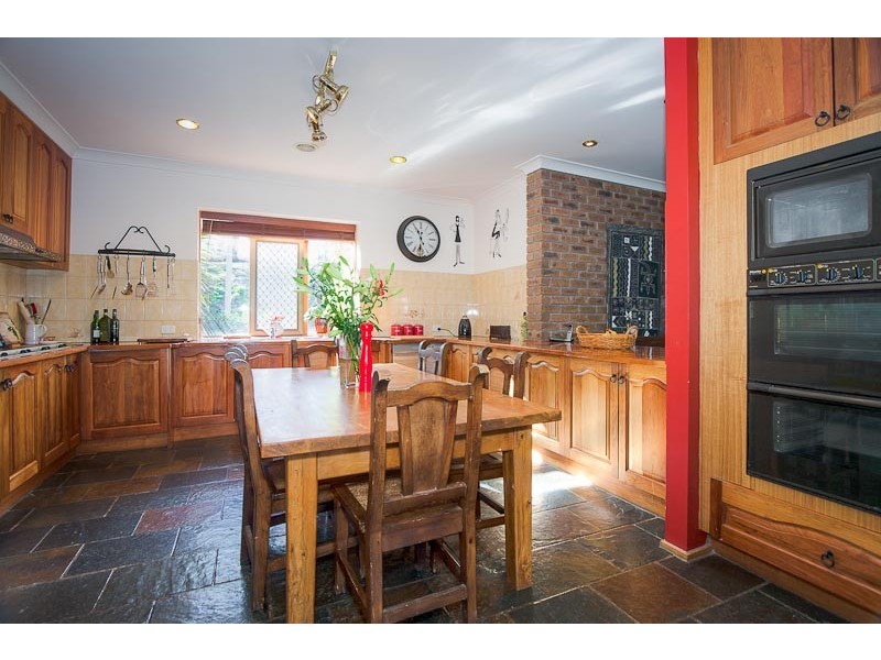 520 Racecourse Road, Sunbury VIC 3429