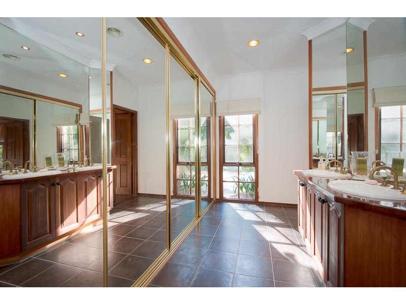 520 Racecourse Road, Sunbury VIC 3429