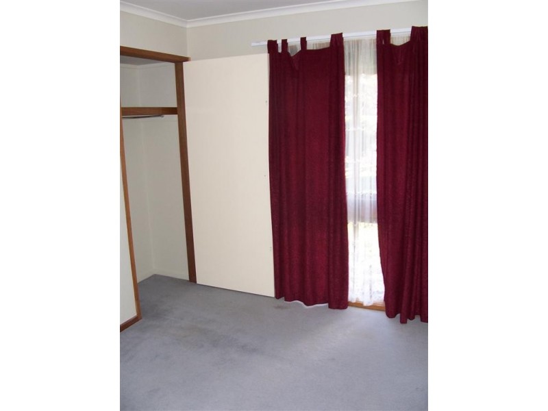 1 ST ANDREWS COURT, Sunbury VIC 3429