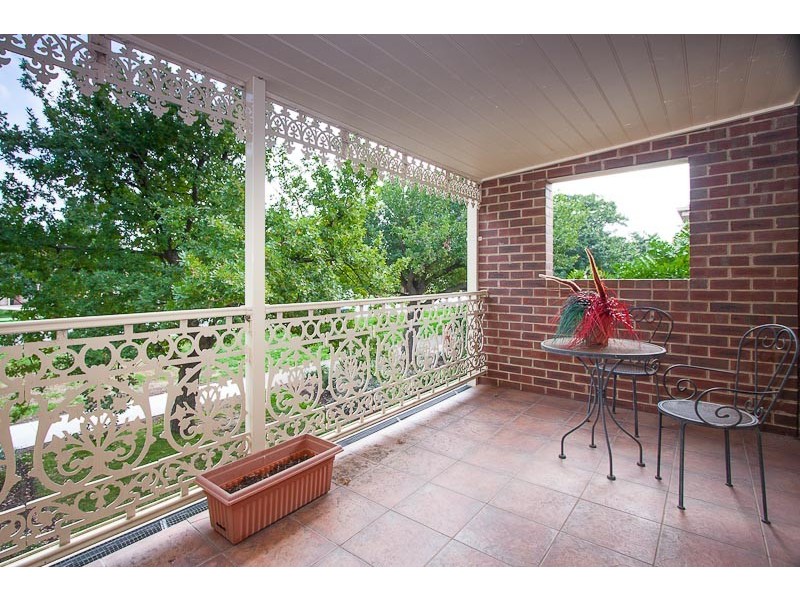 11 The Avenue, Sunbury VIC 3429