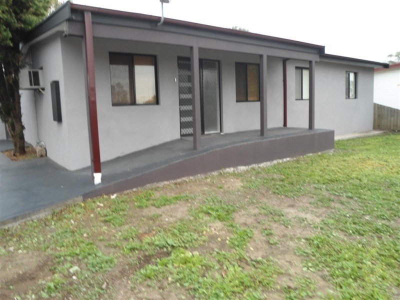 32 HUME STREET, Sunbury VIC 3429