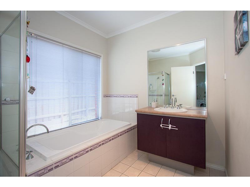 10 Yardley Street, Sunbury VIC 3429