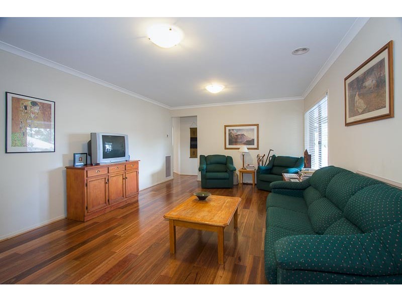 226 Riddell Road, Sunbury VIC 3429