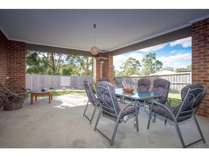 226 Riddell Road, Sunbury VIC 3429