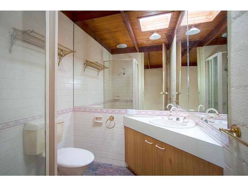 7 Windarra Court, Sunbury VIC 3429