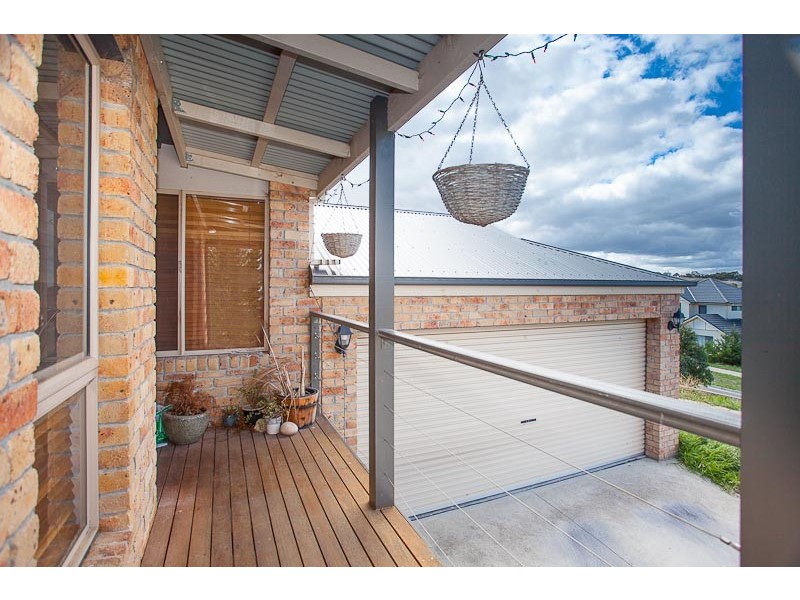 45 Canterbury Avenue, Sunbury VIC 3429