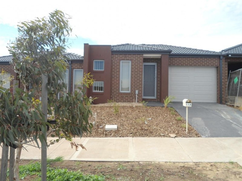 11A BONNOR STREET, Sunbury VIC 3429