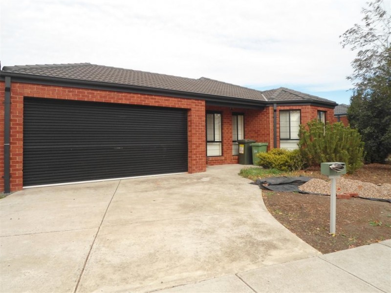 74 COVER DRIVE, Sunbury VIC 3429