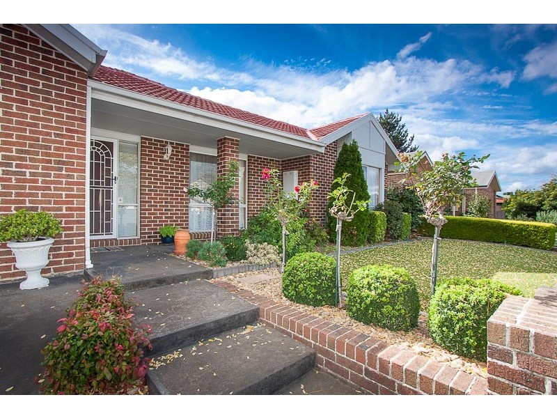 26 Thornton Avenue, Sunbury VIC 3429