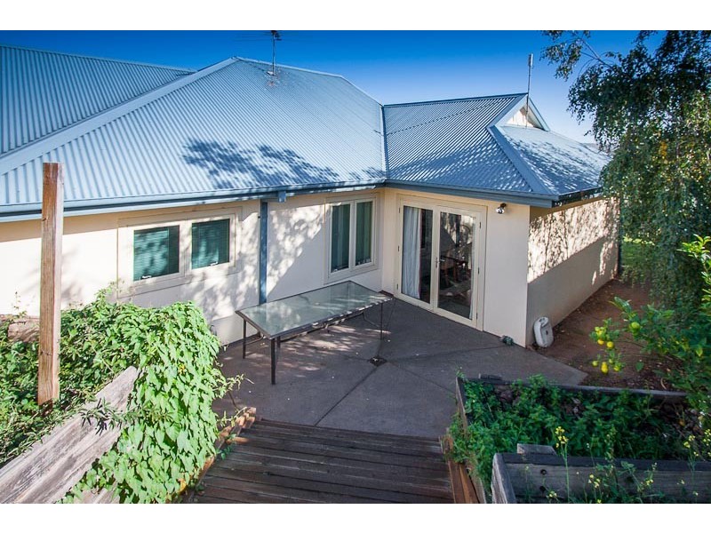 13 Outlook Way, Sunbury VIC 3429