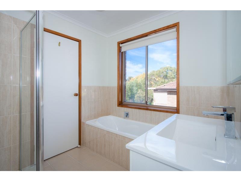 11 Sturt Street, Sunbury VIC 3429